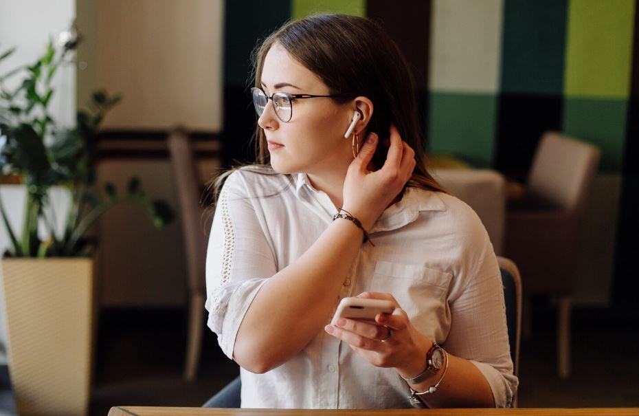 How This Headphone Brand Quietly Outsmarted Apple