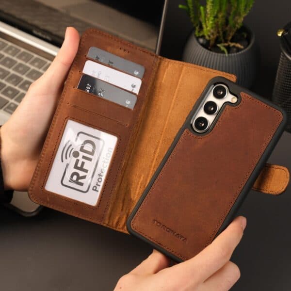 Leather Samsung Galaxy S25 Plus Wallet Case | Buffalo